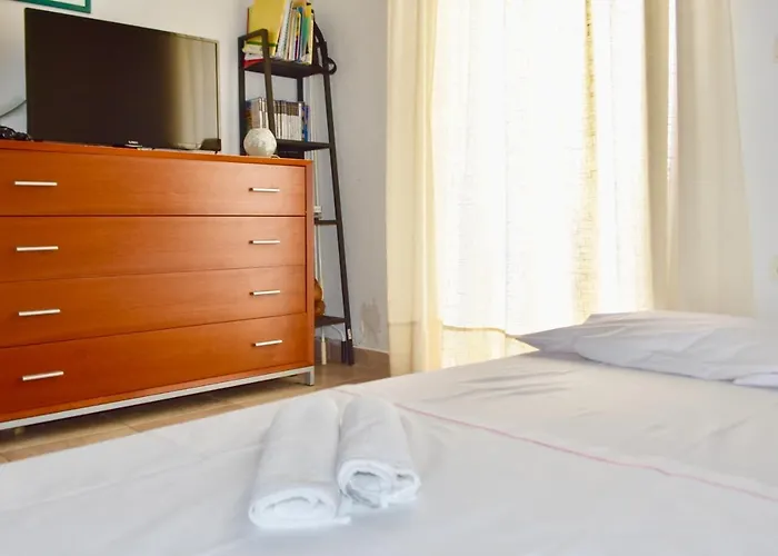 District 01 -luxurious With Private